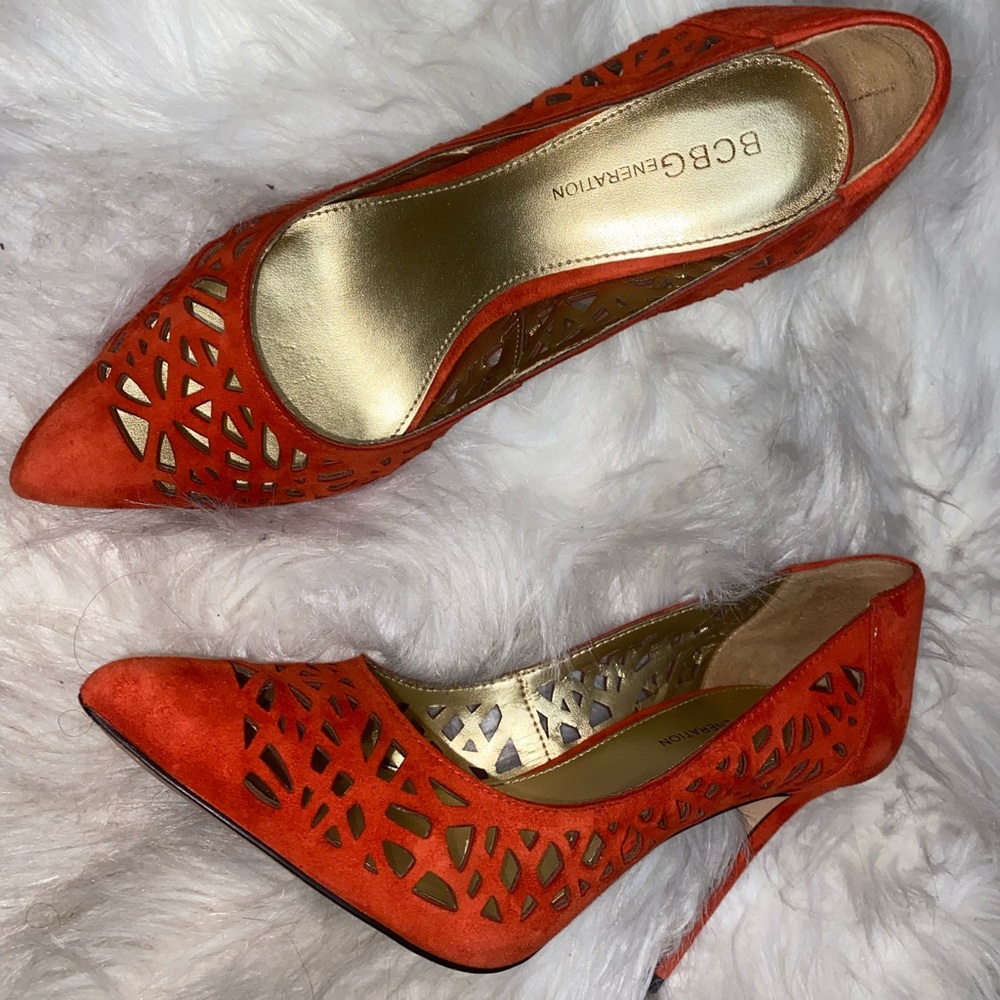 Bcbgeneration Red Cut Out Pumps - image 6